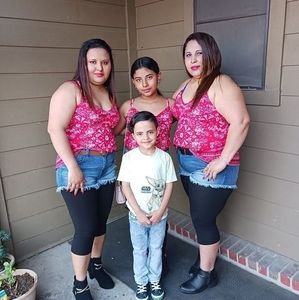 Meet your Posher, Diana e